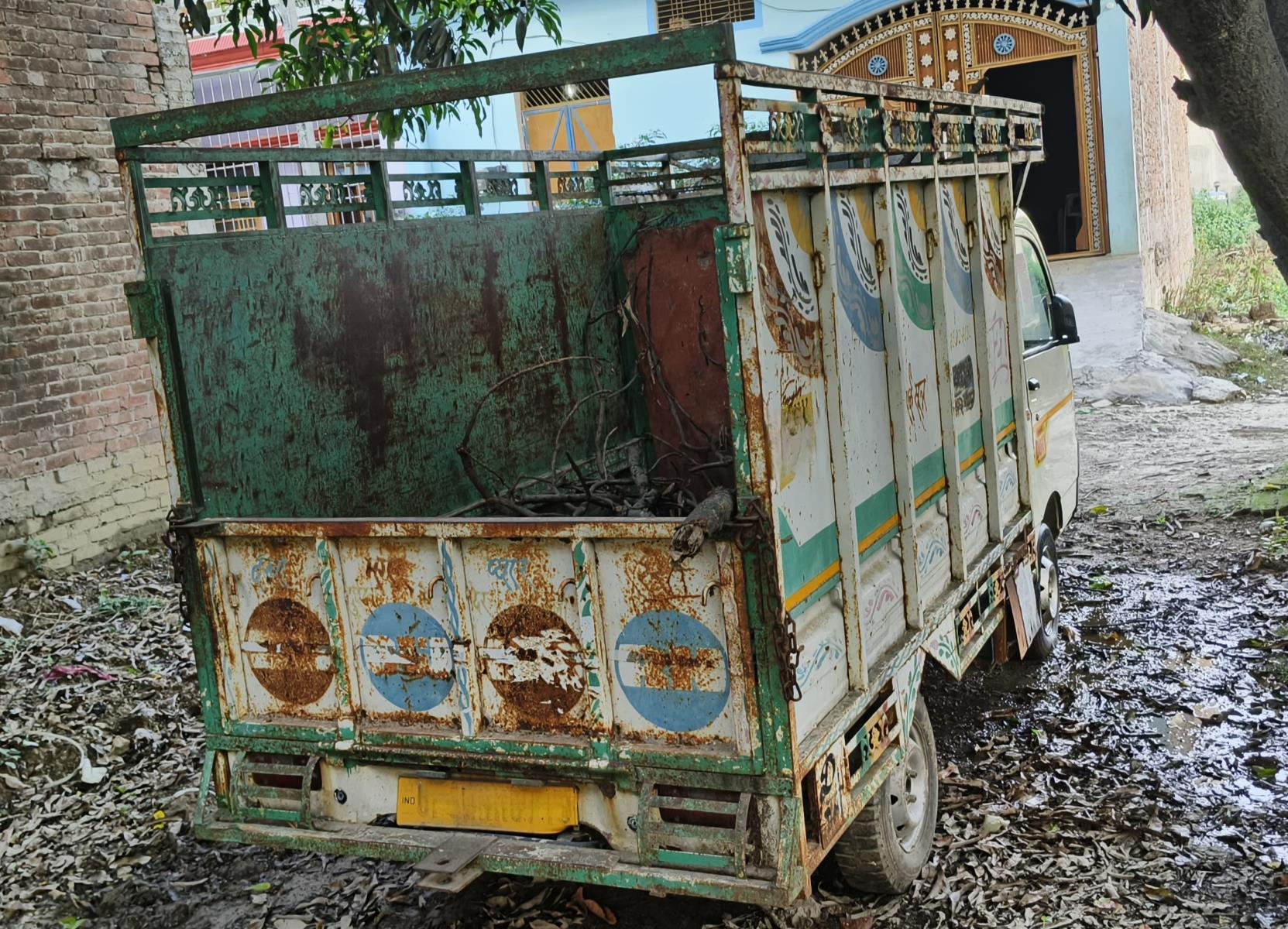 Mahindra Supro Maxi Truck image 4