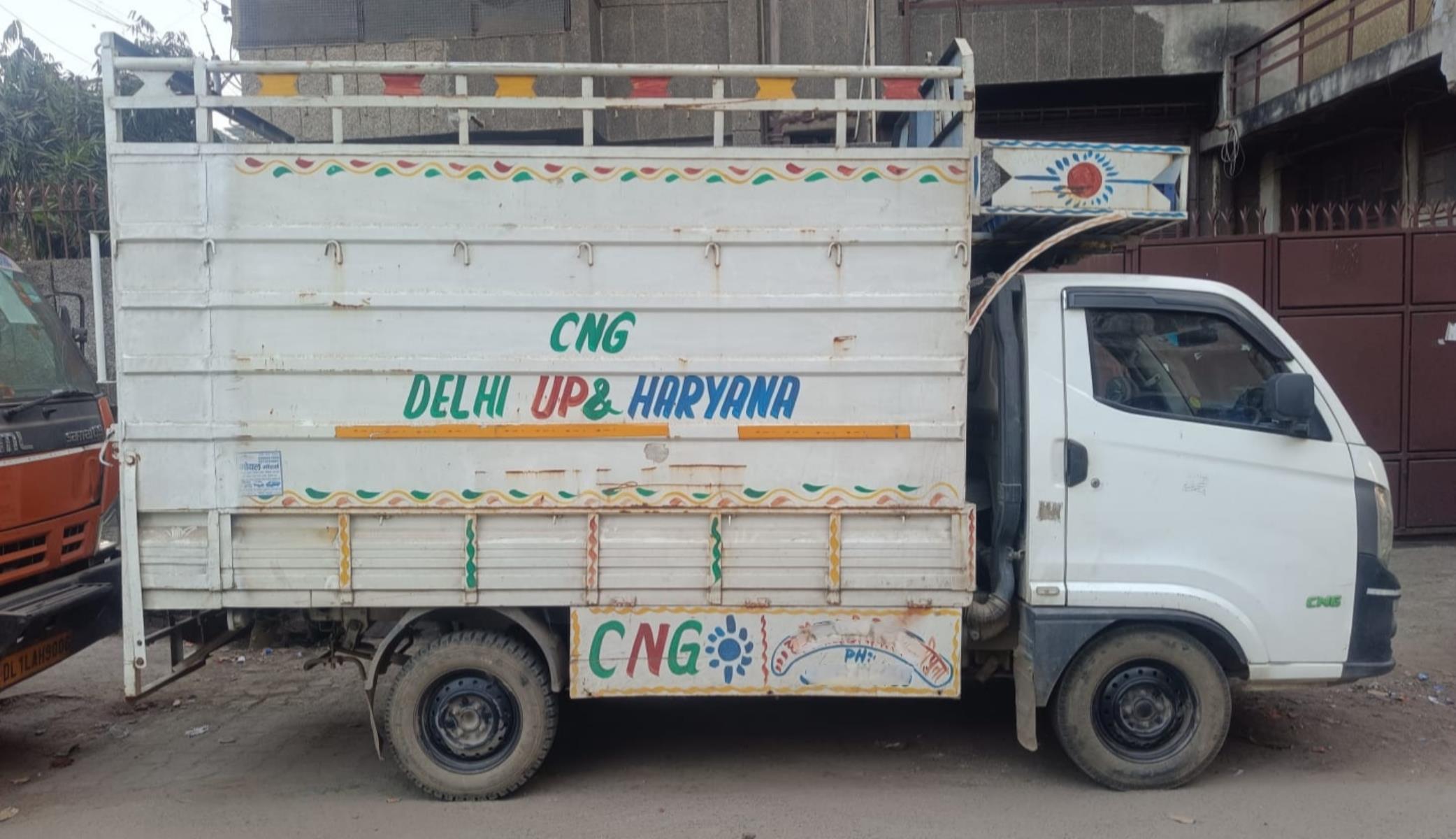 Tata Intra V20 image 2