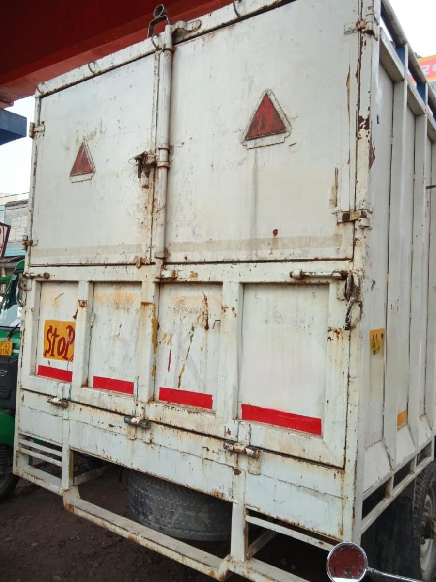 Mahindra Bolero Maxi Truck image 4
