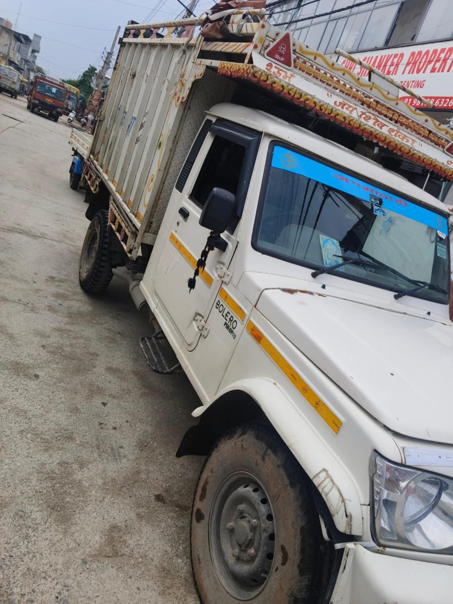 Mahindra Bolero Maxi Truck image 2