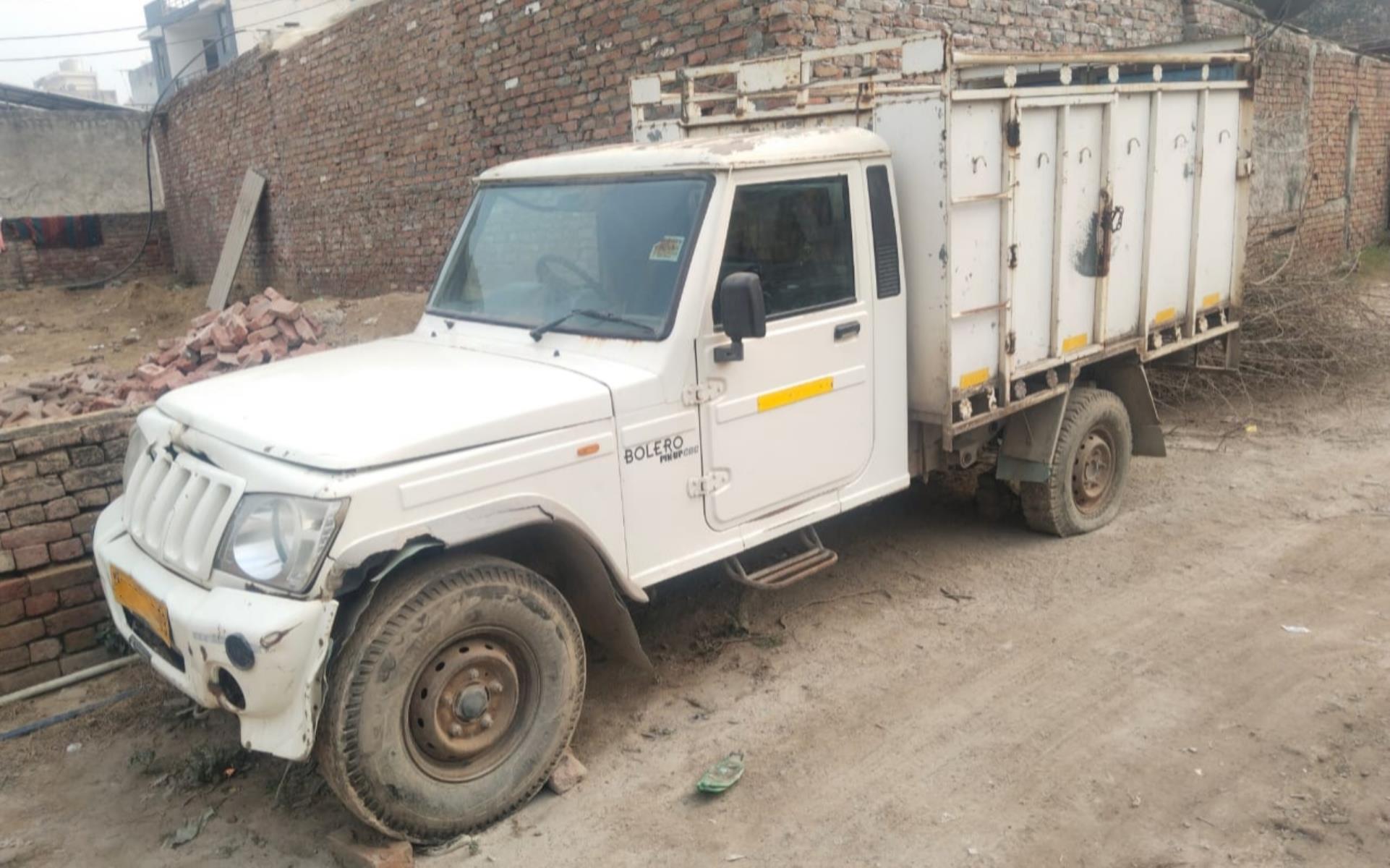 Mahindra Bolero Pickup image 2