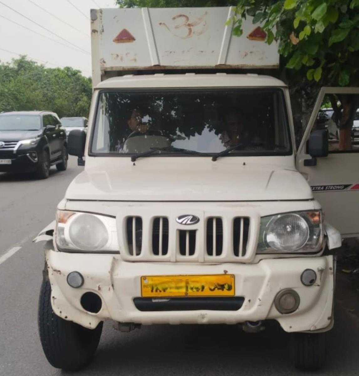Mahindra Bolero Maxi Truck image 2