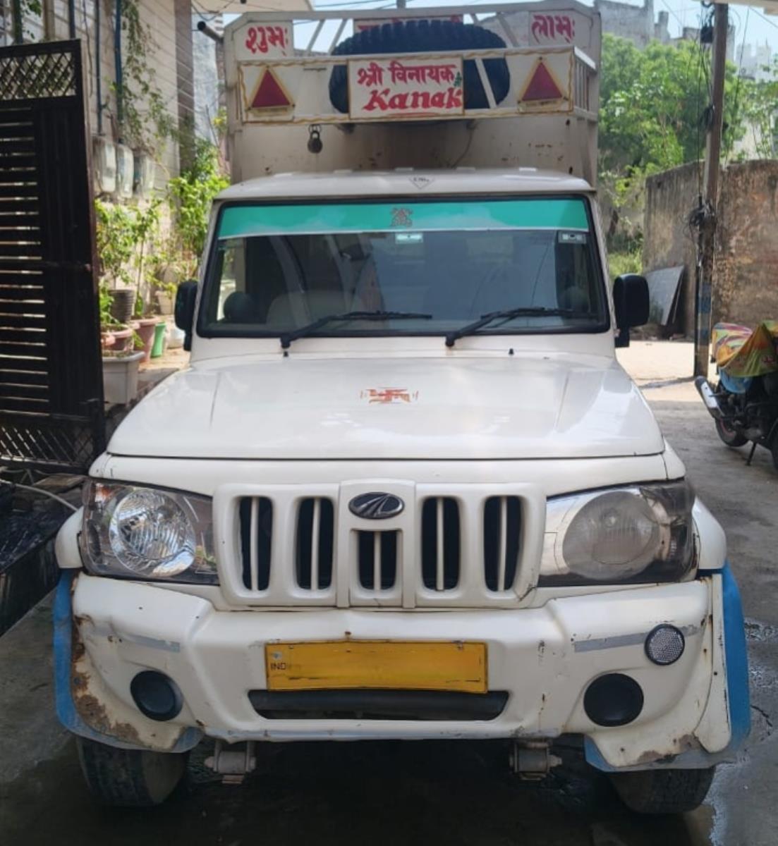 Mahindra Bolero Maxi Truck