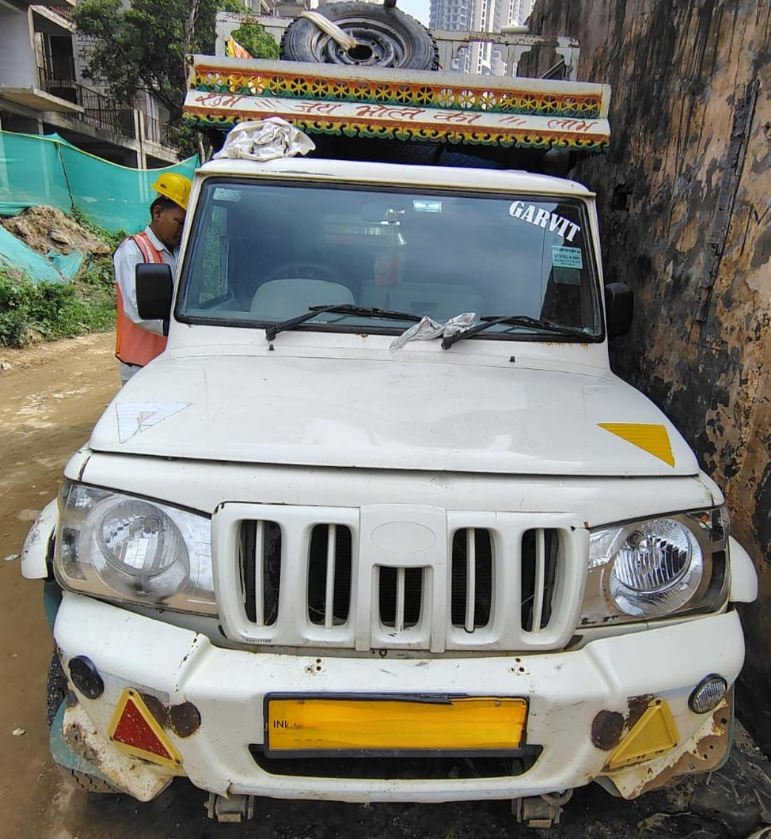 Mahindra Bolero Maxi Truck