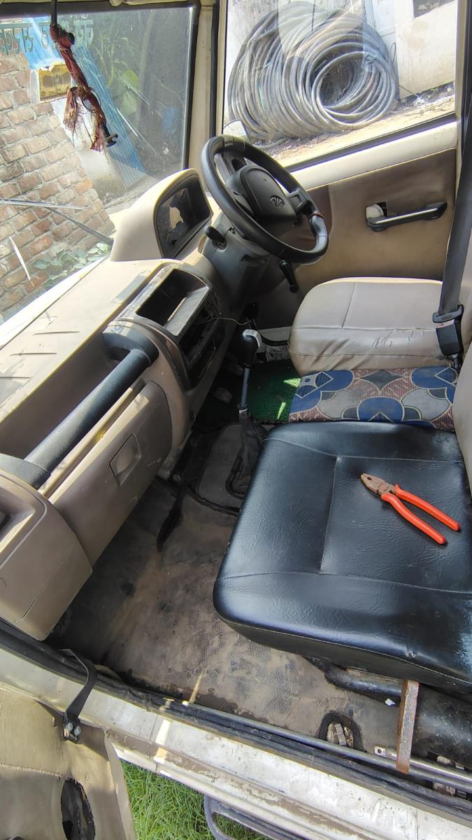 Mahindra Bolero Maxi Truck image 4