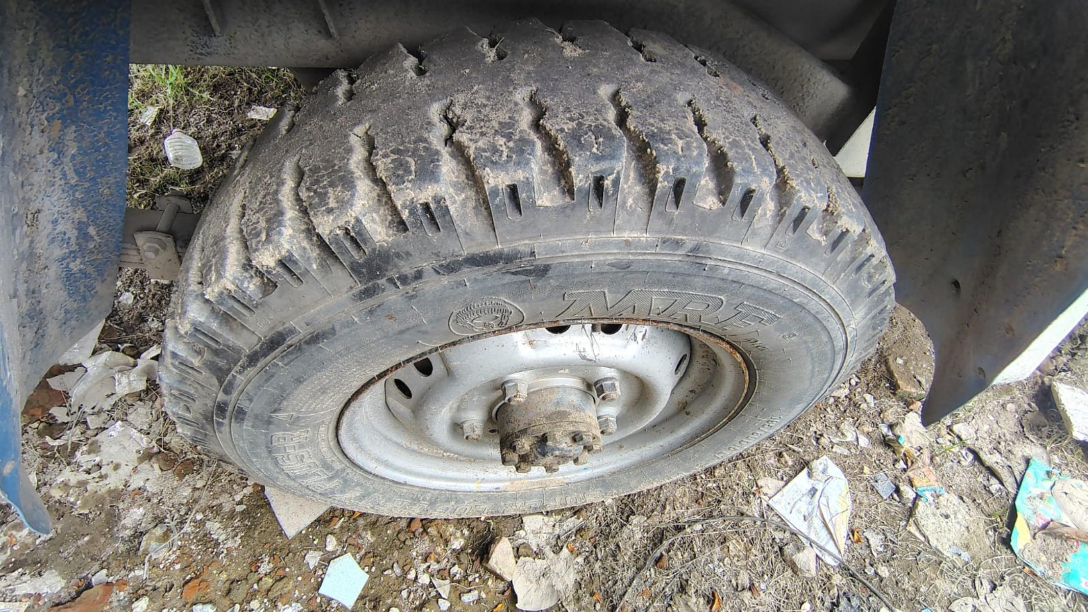 Mahindra Bolero Maxi Truck image 3