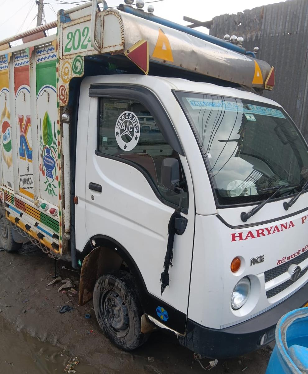 Tata Ace image 2