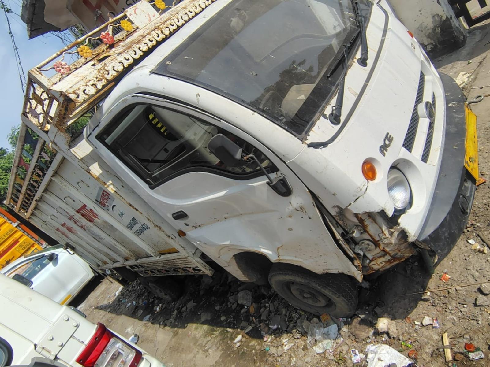 Tata Ace image 2