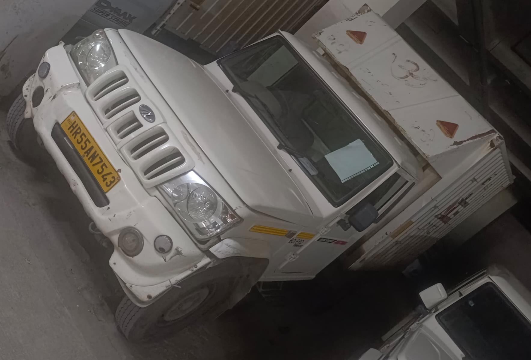 Mahindra Bolero Maxi Truck