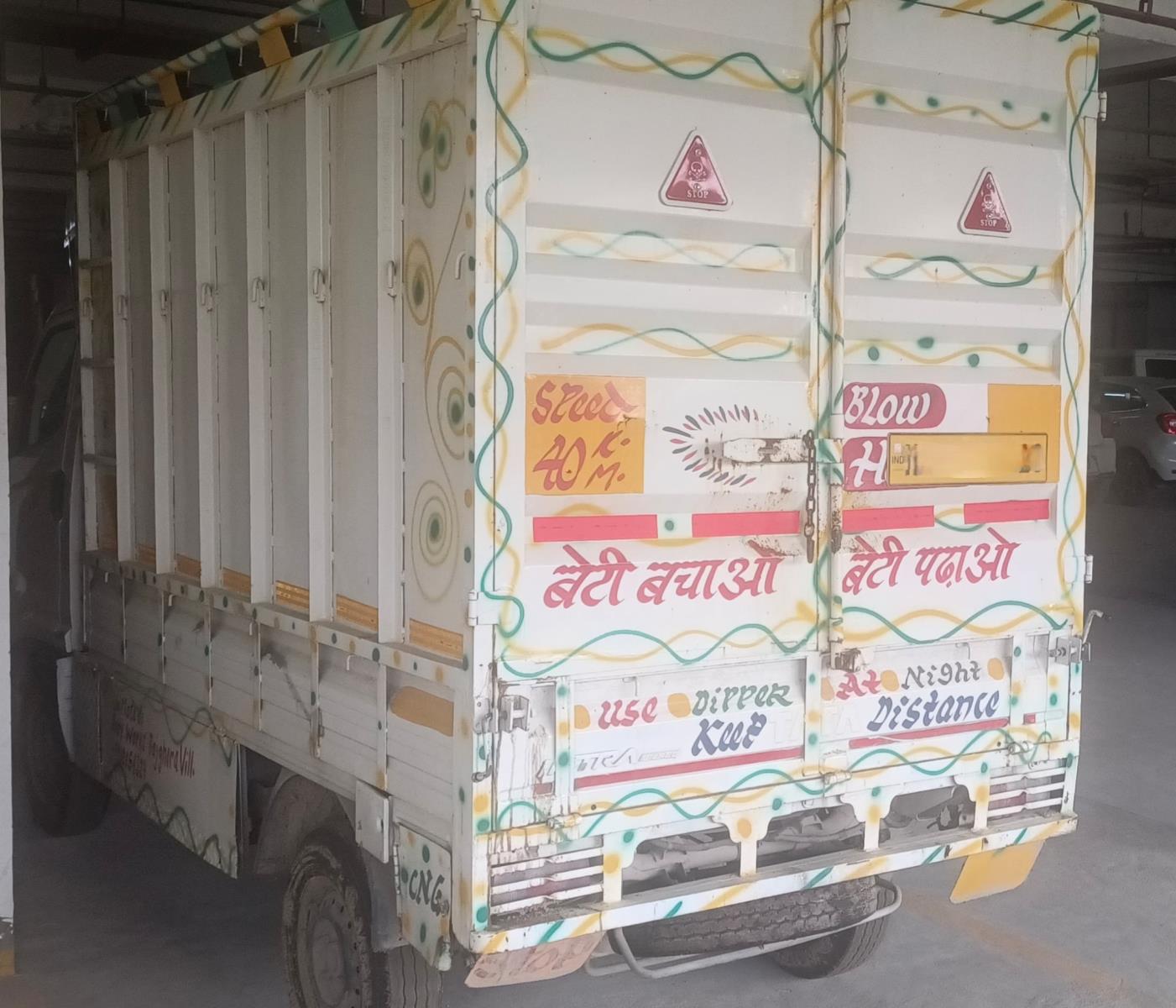 Tata Intra V20 image 3