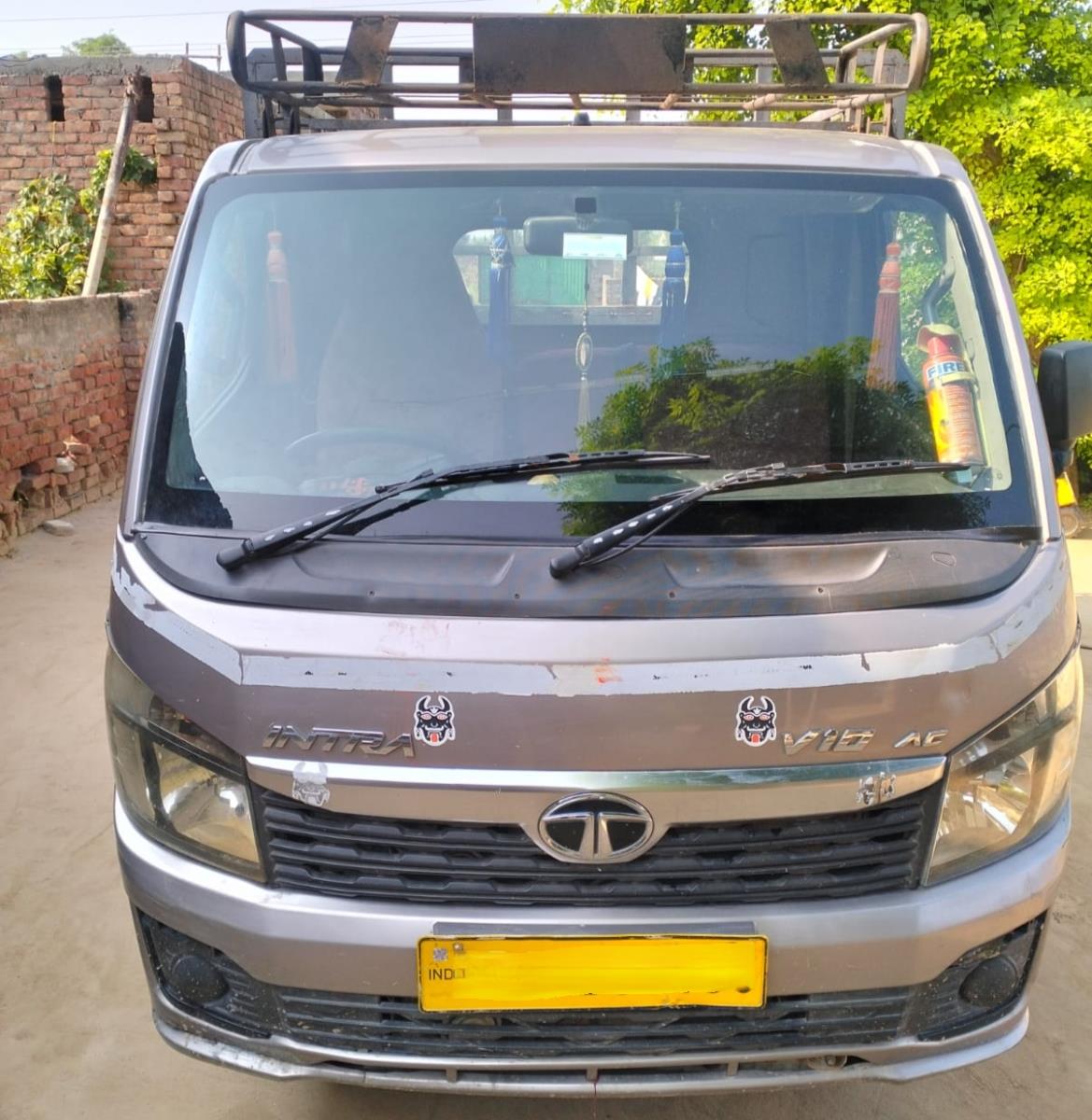 Tata Intra V10