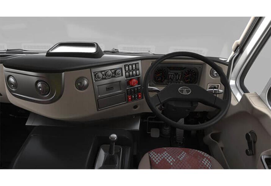 Tata LPT 2818 Trucks