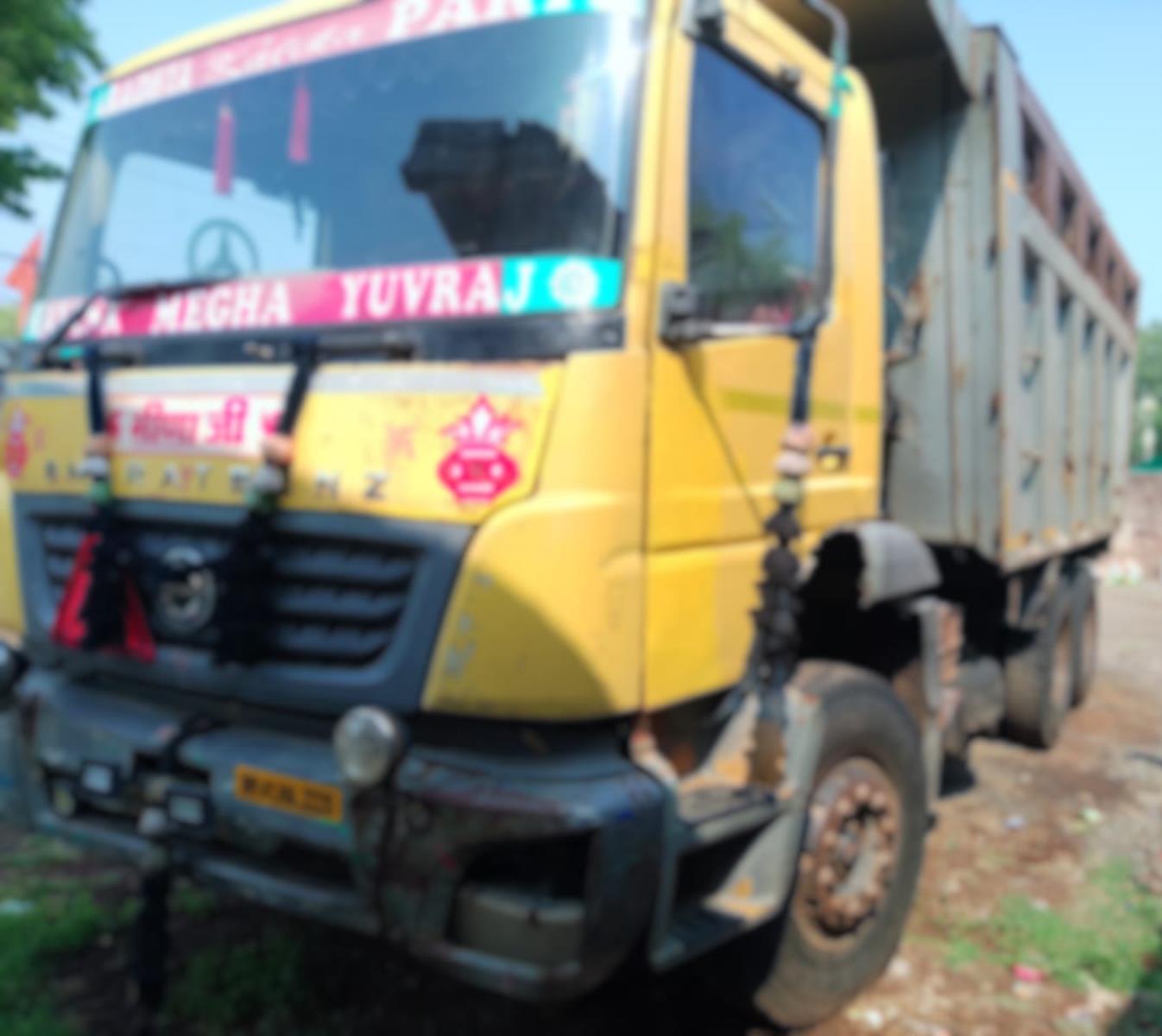 BharatBenz 2523