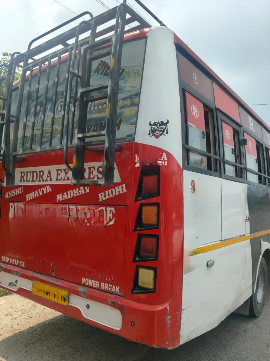 Tata LP 712 image 4