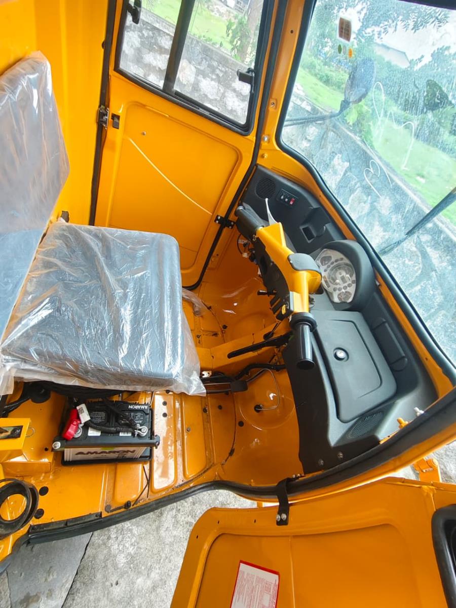 Mahindra Alfa image 3