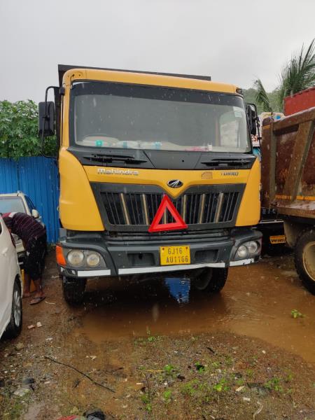Mahindra Torro 25
