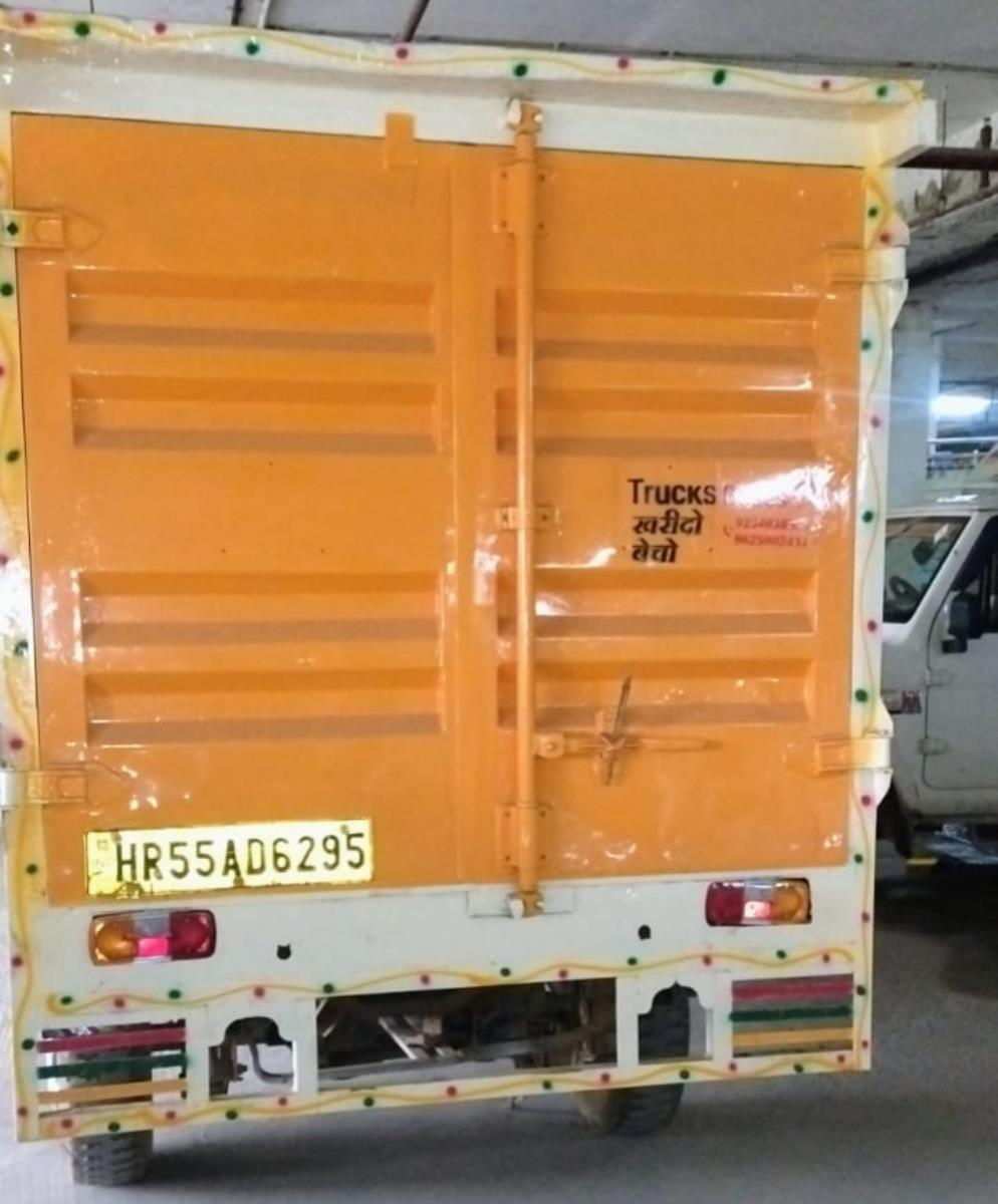 Mahindra Bolero Maxi Truck image 5