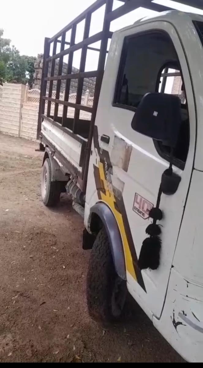 Tata Mega XL image 3