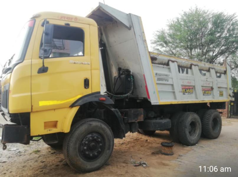 Mahindra Torro 25