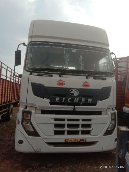 Eicher 8049 image 2