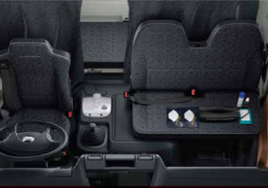 BharatBenz 1015R+ Trucks