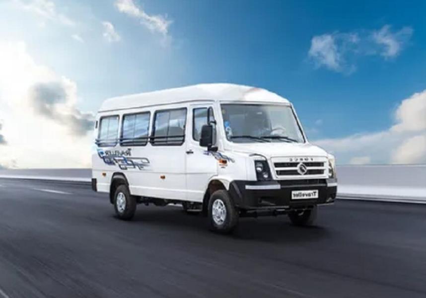 Force Traveller School 4020: 20 Seater Small Vehicles