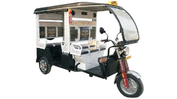 Gkon Super DLX 3 Wheelers