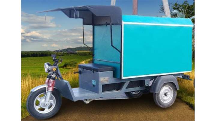 Gulmohar E Cart closed body 400 Kg 3 Wheelers