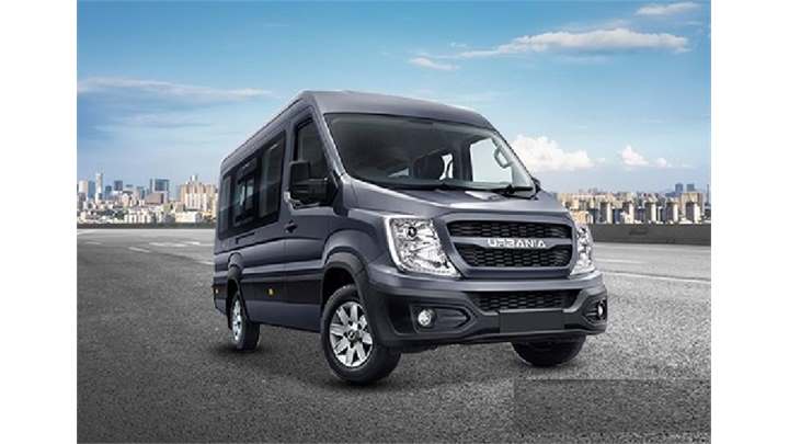 Force Urbania 4400: 17 Seater Small Vehicles
