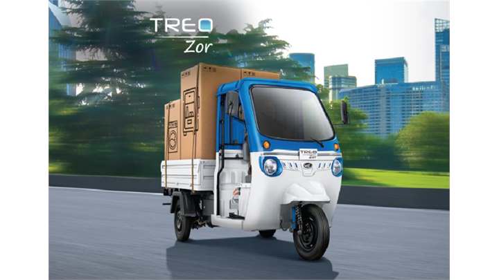 Mahindra Zor Grand Flatbed Auto 3 Wheeler