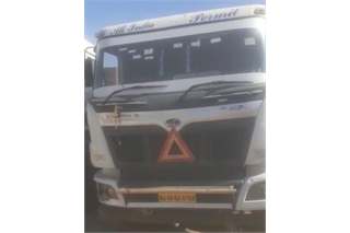 Mahindra Blazo 49