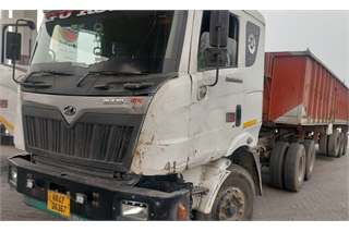 Mahindra Blazo 49