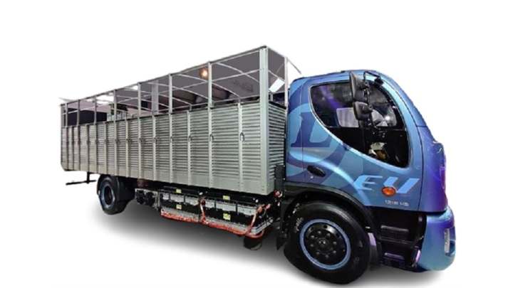 Ashok Leyland Boss 1218 EV Trucks