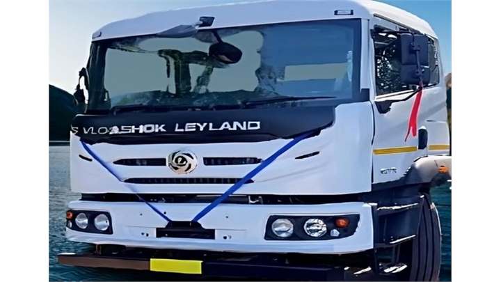 Ashok Leyland 3520 POL Trucks