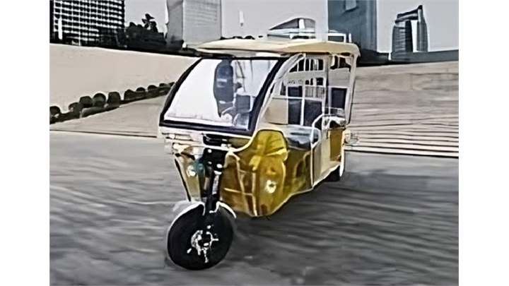 Nova Dlx SS 3 Wheeler