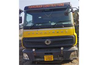 BharatBenz 2823R