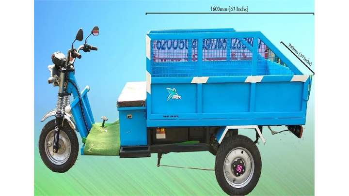 Run Toto Loader 800 Startup 3 Wheeler