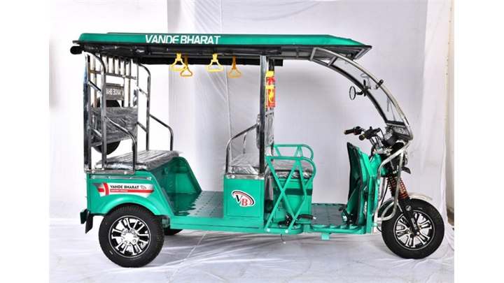 Vande Bharat LI 3 Wheeler