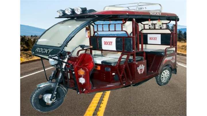 Rayon Engineers MS Model 3 Wheeler