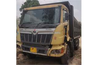 Mahindra Blazo 25