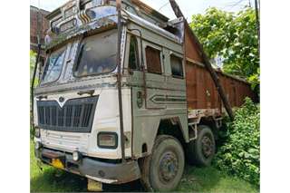 Mahindra Blazo 37