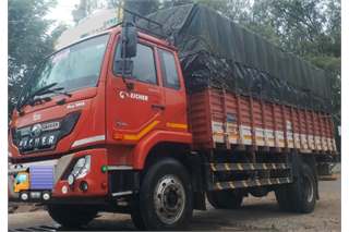 Eicher 3015