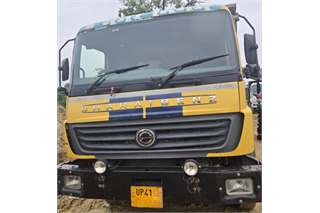 BharatBenz 2523