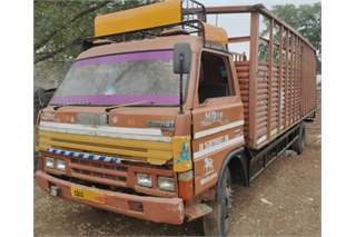 SML Isuzu Samrat