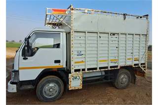 Eicher 1049
