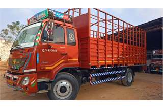 Eicher 3015