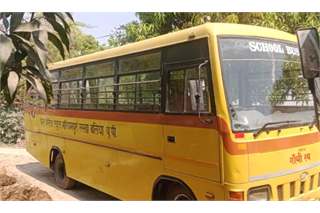 Mahindra Tourister