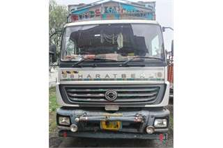 BharatBenz 3723