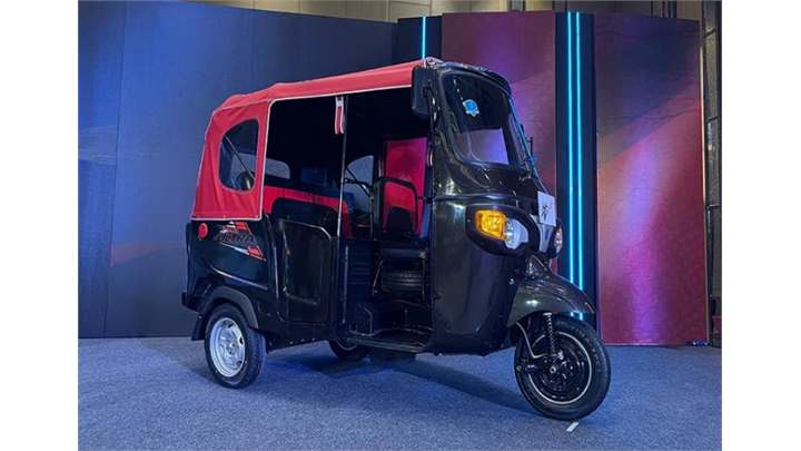 Piaggio Ape E-City Ultra 3 Wheelers