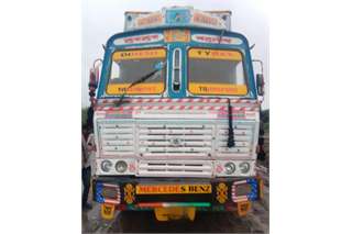 Ashok Leyland 3718